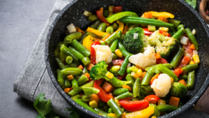 Smażone warzywa na woku